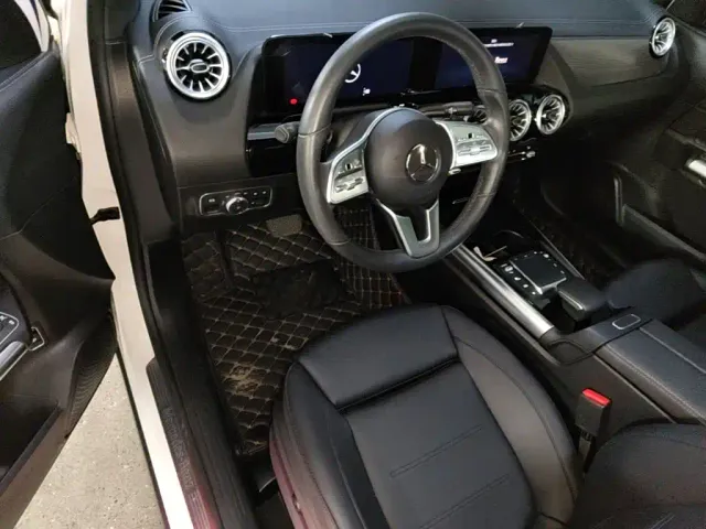 Mercedes-Benz GLA-Class — Фото автомобиля 20