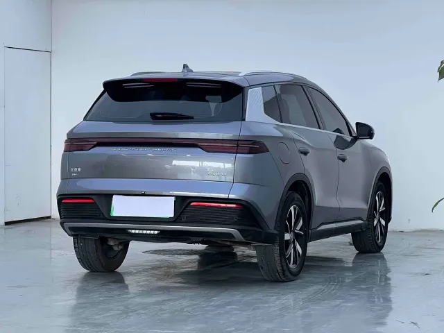 BYD Song Pro — Фото автомобиля 9