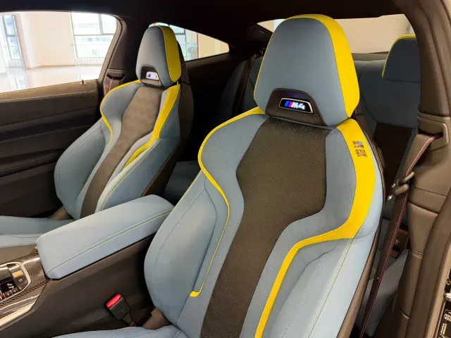 BMW M4 — Фото автомобиля 9