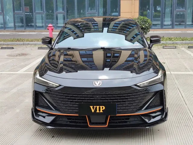 Changan UNI-V — Фото автомобиля 2