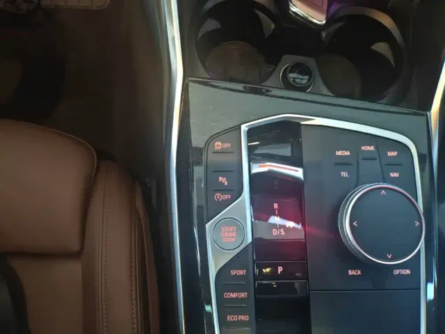BMW 3 Series — Фото автомобиля 13