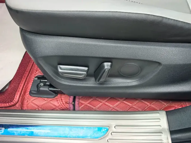 Toyota bZ3 — Фото автомобиля 6