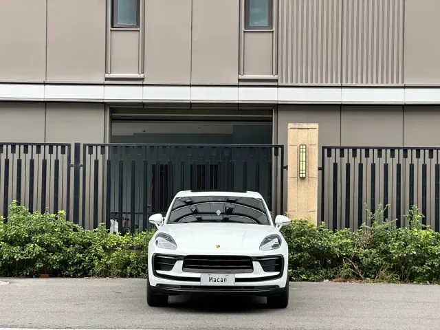 Porsche Macan — Фото автомобиля 2
