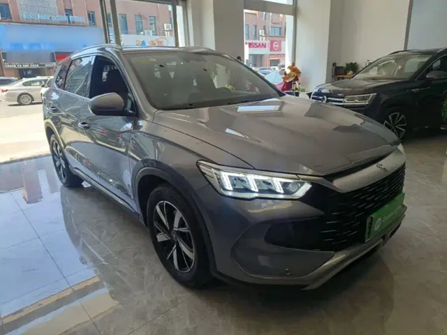 BYD Song Pro — Фото автомобиля 3