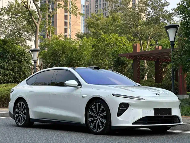 Nio ET7 — Фото автомобиля 3