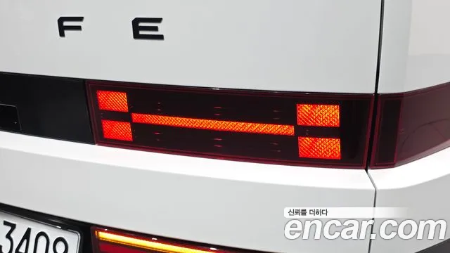 Hyundai Santa Fe MX5 — Фото автомобиля 8