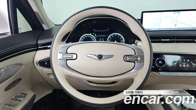 Genesis GV70 — Фото автомобиля 19