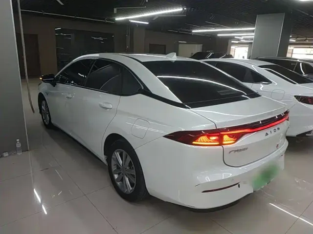 GAC Aion S — Фото автомобиля 4