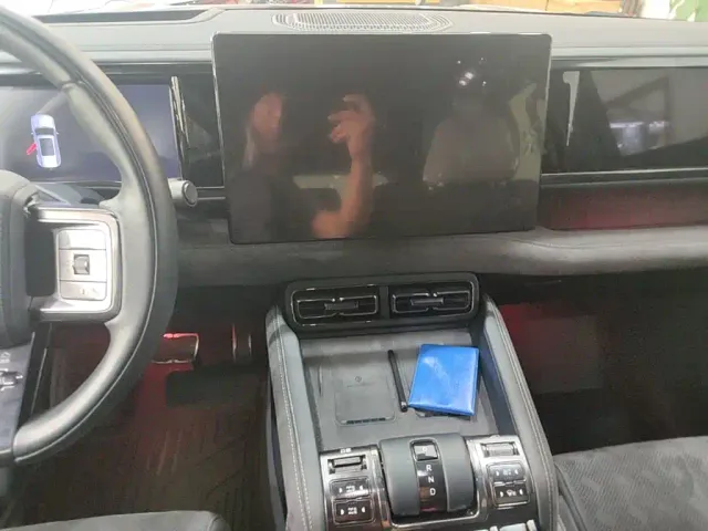 BYD FangChengBao Leopard 5 — Фото автомобиля 12