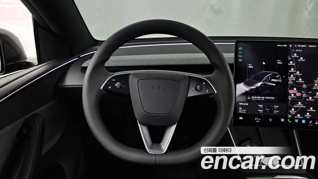 Tesla Model Y — Фото автомобиля 13