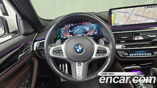 BMW 5 Series G30 — Фото автомобиля 19