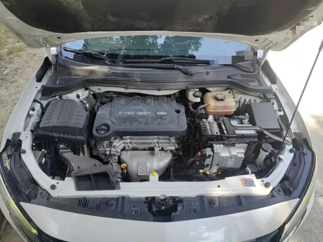 Chevrolet Monza — Фото автомобиля 16