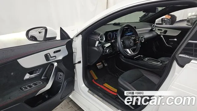 Mercedes-Benz CLA-Class — Фото автомобиля 9