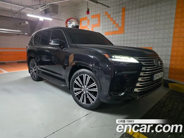 Lexus LX 4th Gen — Фото автомобиля 2