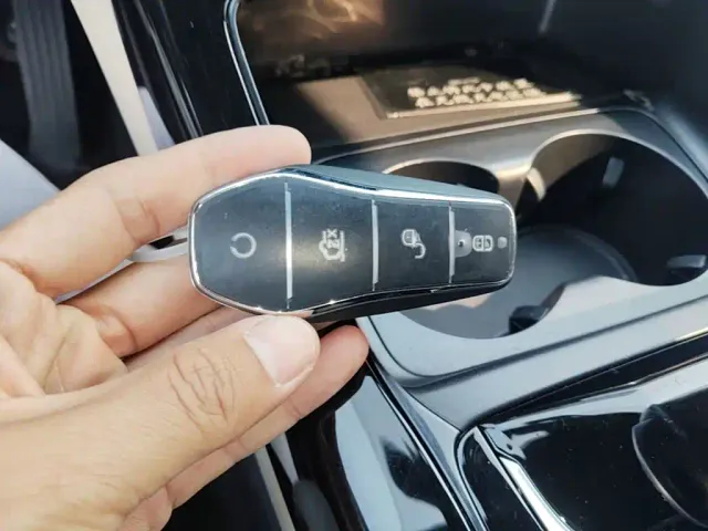 BYD Qin PLUS — Фото автомобиля 8