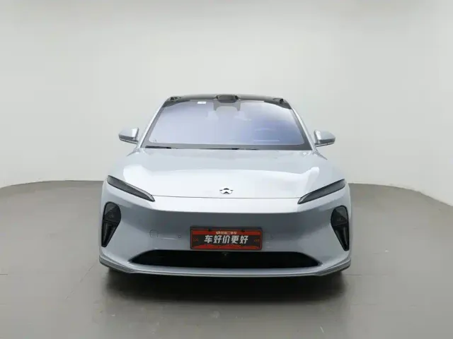 Nio ET5 Touring — Фото автомобиля 3