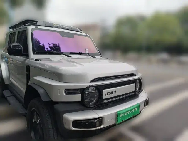 iCAR V23 — Фото автомобиля 3