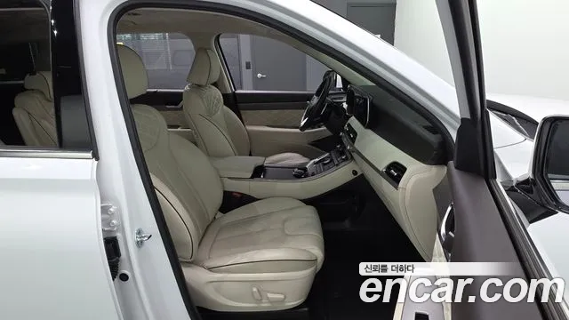 Hyundai Palisade Palisade Дизель 2.2 2WD — Фото автомобиля 12