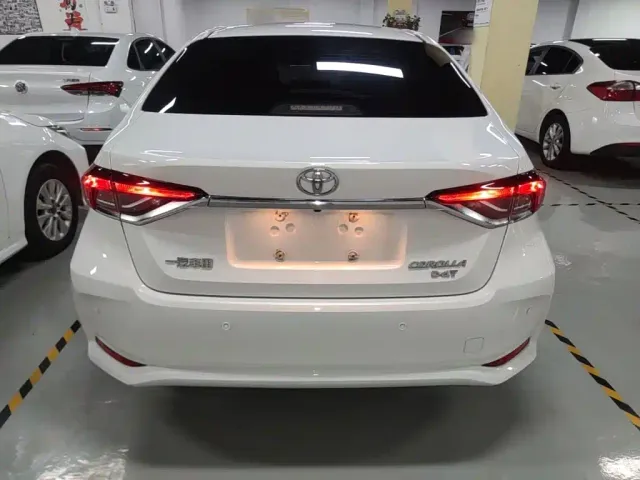 Toyota Corolla — Фото автомобиля 3