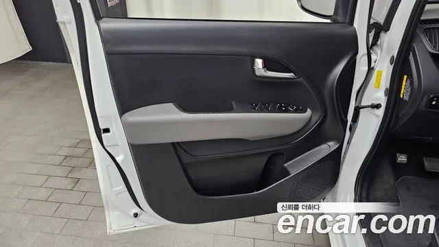 Kia RAY Новый Kia Ray Prestige — Фото автомобиля 24