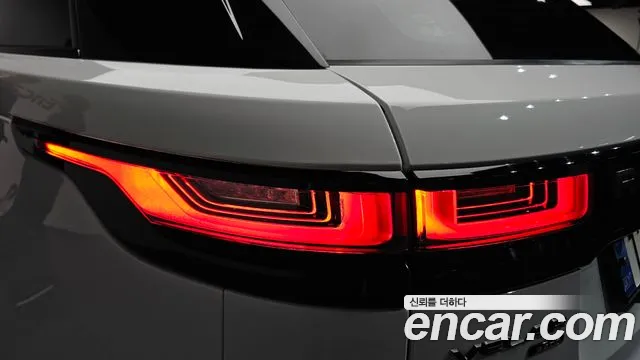 Land Rover Range Rover Velar — Фото автомобиля 22