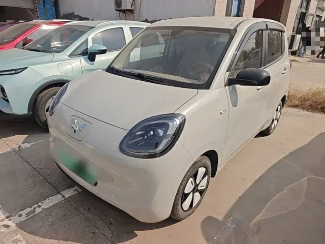 Фотография автомобиля — Wuling Hongguang Mini EV