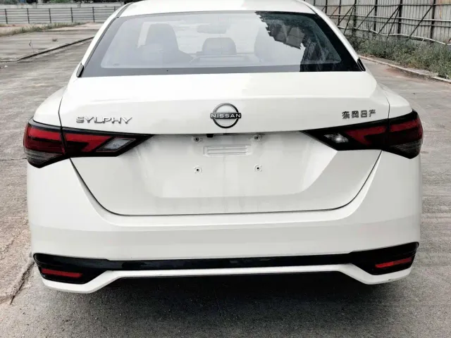 Nissan Sylphy — Фото автомобиля 17