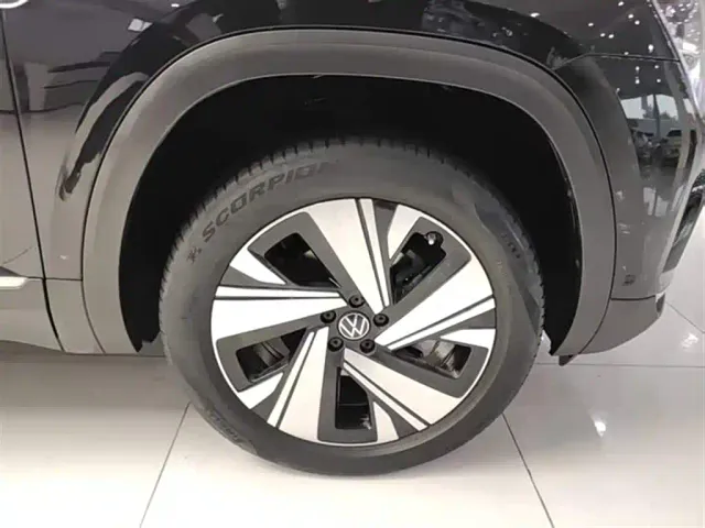 Volkswagen Teramont — Фото автомобиля 6