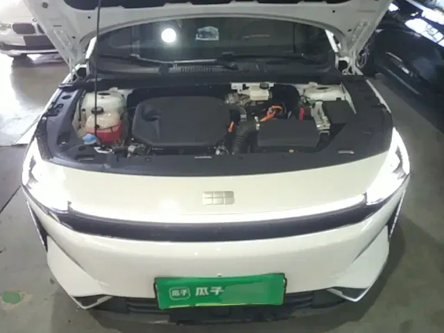 Geely Galaxy L6 — Фото автомобиля 19