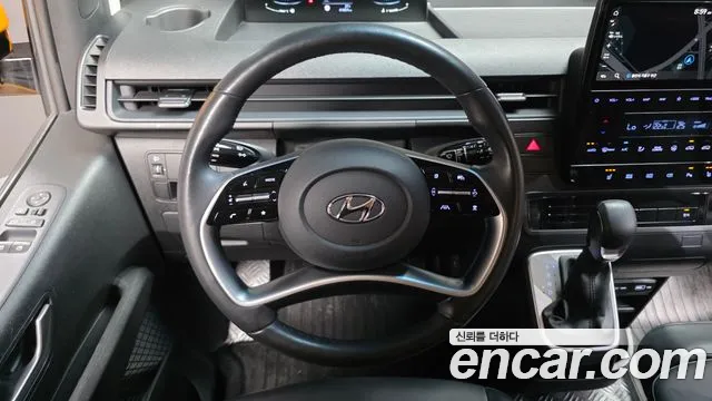Hyundai Staria Staria L3.5 Школьный автобус — Фото автомобиля 12