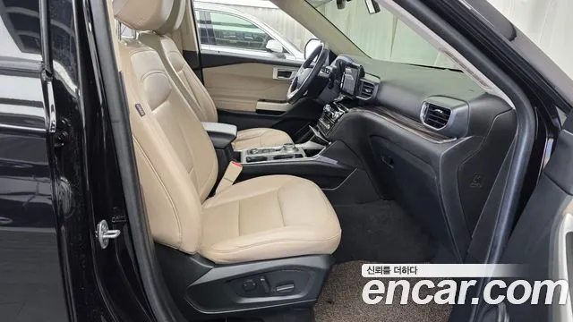 Ford Explorer 6th Gen — Фото автомобиля 11