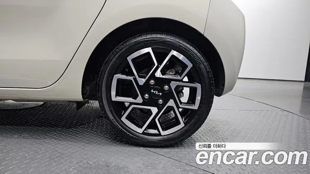 Kia RAY Новый Kia Ray Signature — Фото автомобиля 21