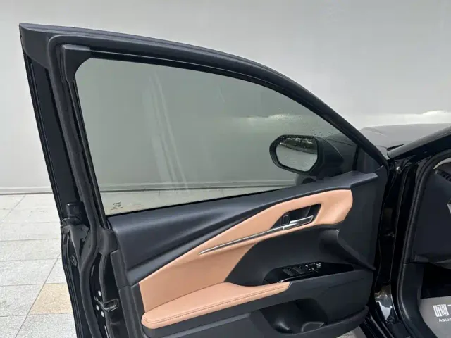 Toyota Camry — Фото автомобиля 12