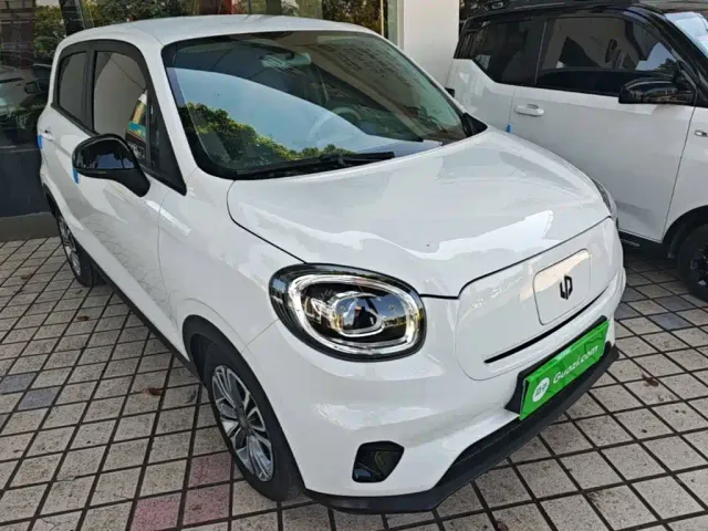 Leapmotor T03 — Фото автомобиля 3