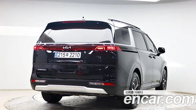 Kia Canival Carnival 4 поколение 9 мест Prestige — Фото автомобиля 2
