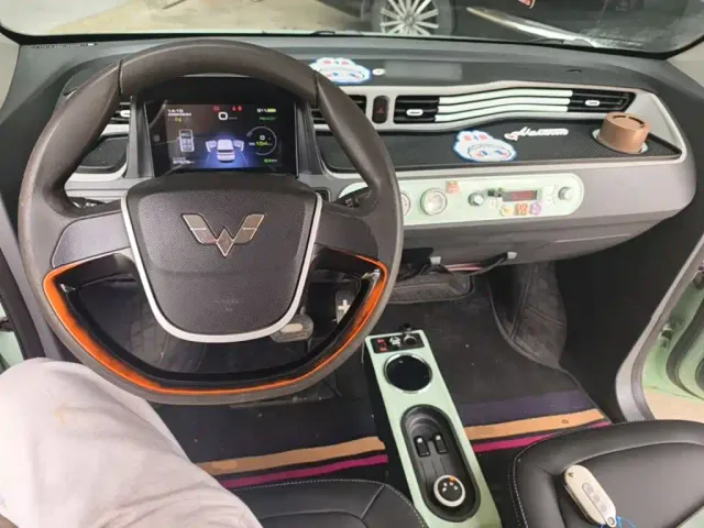 Wuling Hongguang Mini EV — Фото автомобиля 9