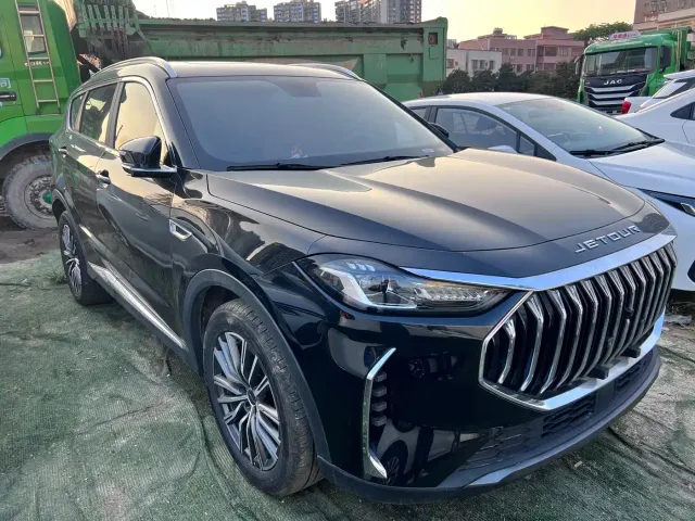 Jetour X70 Plus — Фото автомобиля 3