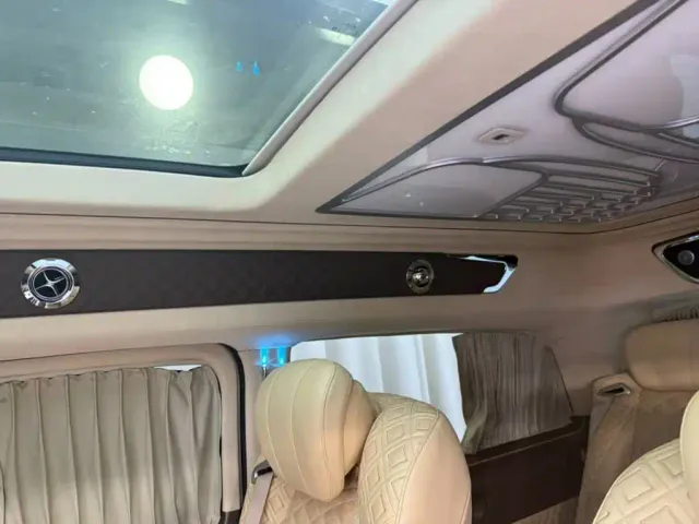 Mercedes-Benz Mercedes-Benz V-Class 2020 Model V 260 L Long Wheelbase Luxury — Фото автомобиля 13