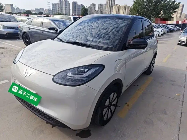 Фотография автомобиля — Wuling Bingo