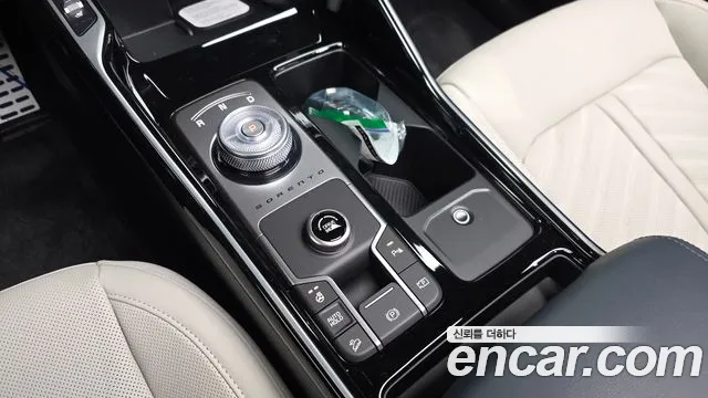 Kia Sorento — Фото автомобиля 12