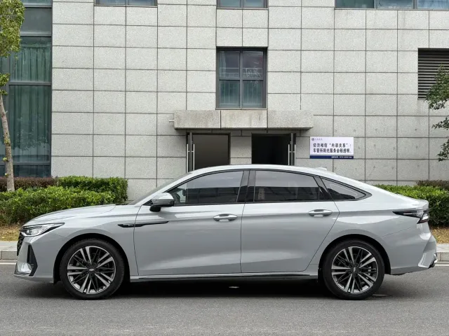 Chery Arrizo 8 — Фото автомобиля 4