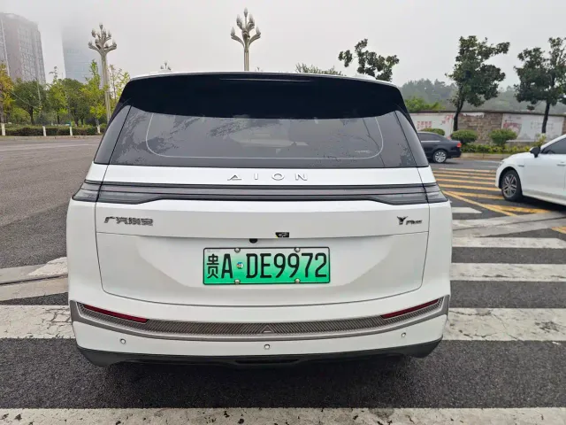 GAC Aion Y — Фото автомобиля 6