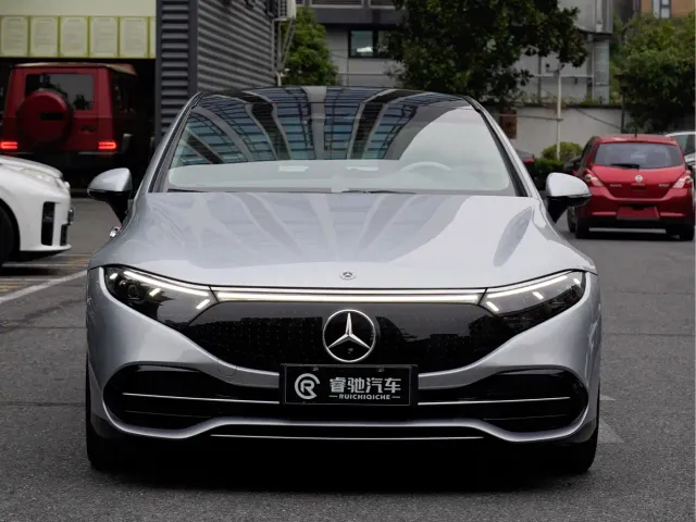 Mercedes-Benz EQS — Фото автомобиля 2