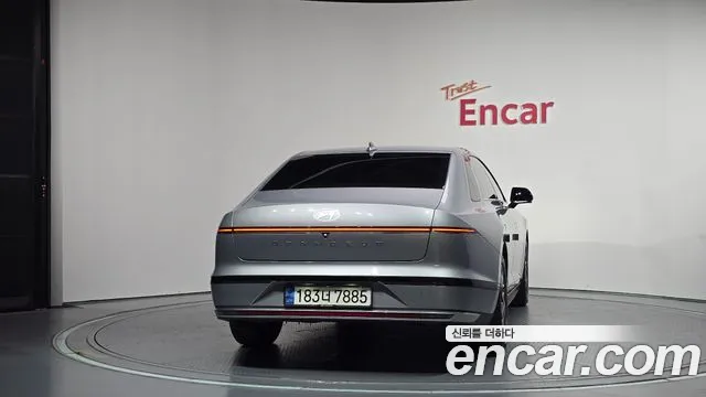 Hyundai Grandeur GN7 — Фото автомобиля 4