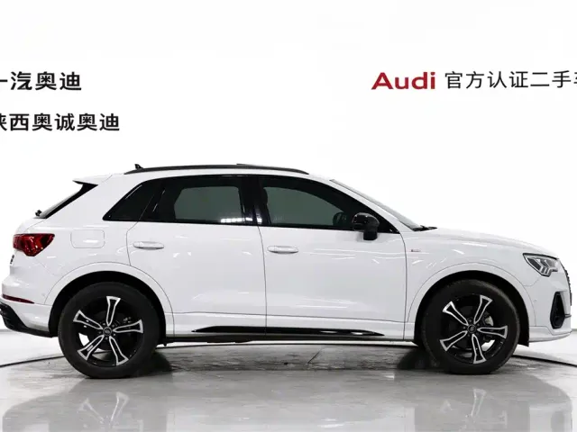 Audi Q3 — Фото автомобиля 3