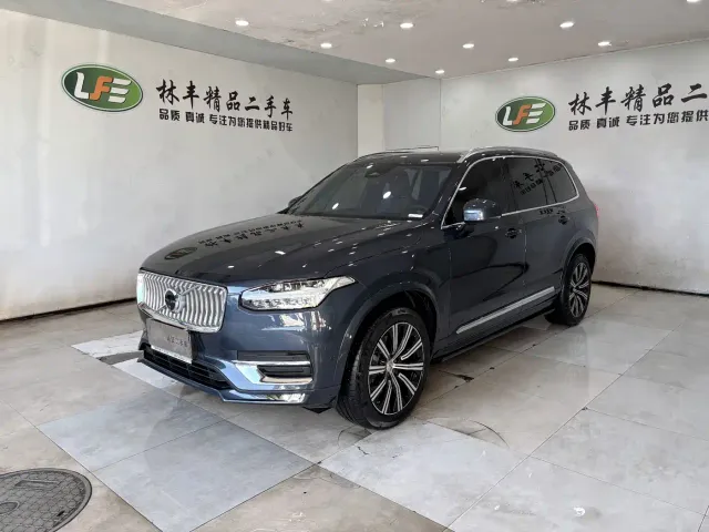Фотография автомобиля — Volvo XC90
