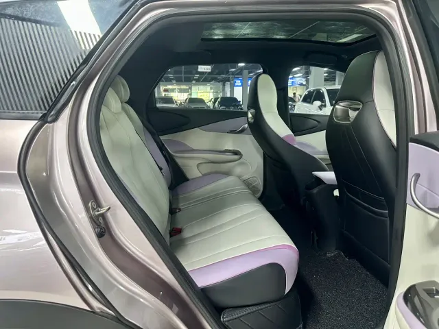 BYD Dolphin — Фото автомобиля 17