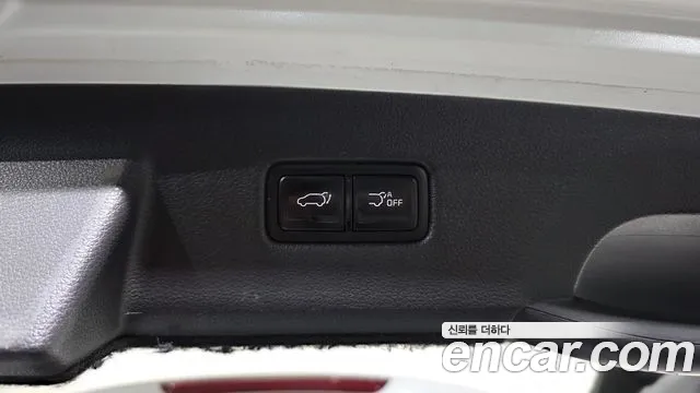 Kia Carnival 4th Gen — Фото автомобиля 30