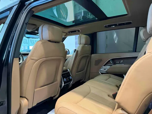 Land Rover Range Rover — Фото автомобиля 17
