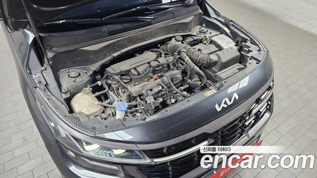 Kia Seltos — Фото автомобиля 6